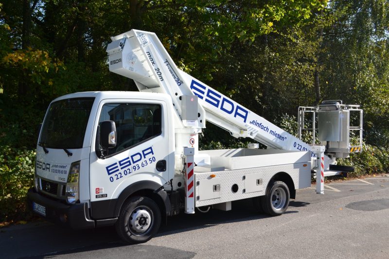 Lkw-Teleskop-Arbeitsbühne Theo 20
